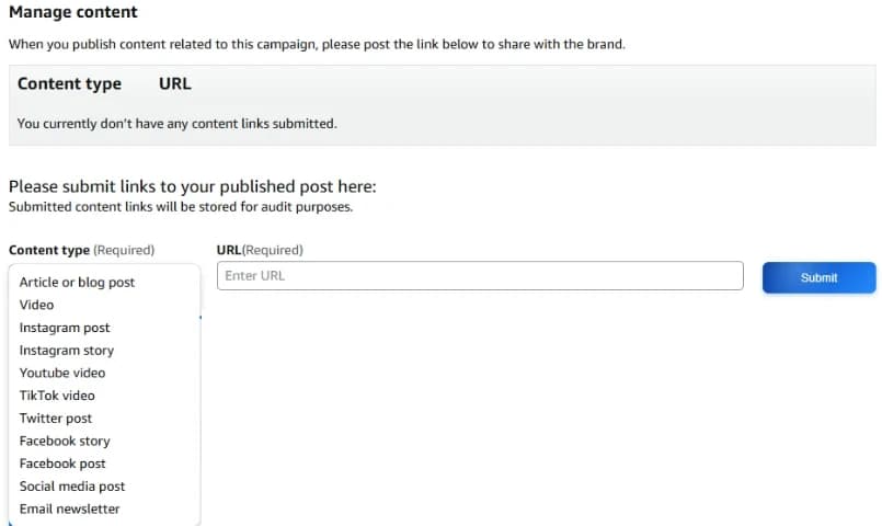 Apartado Manage content de una campaña aceptada: desplegable Content type con Article or blog post, Video, Instagram post, Instagram story, Youtube video, TikTok video, Twitter post, Facebook story, Facebook post, Social media post y Email newsletter, campo URL y botón Submit